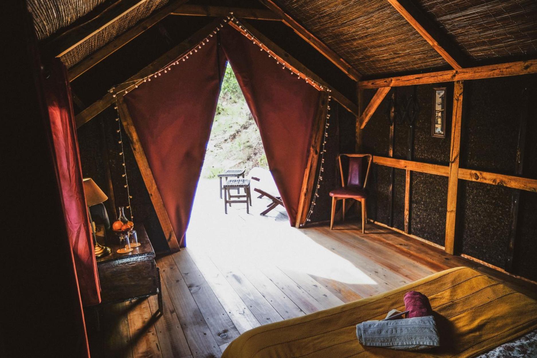 Quinta Alma - Ecological Retreat Farm Ξενοδοχείο Aljezur Δωμάτιο φωτογραφία